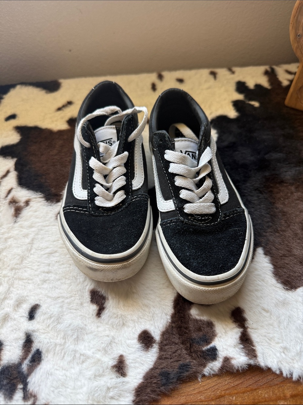 Vans Kids Black and White Old Skool Sneakers